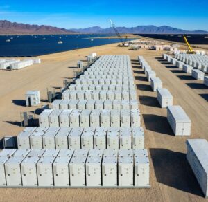 655380832-commercial-battery-565x550